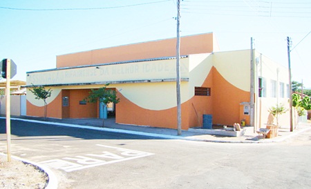 FASE DE PINTURA NA AMPLIAÇÃO DO CLUBE DA MELHOR IDADE